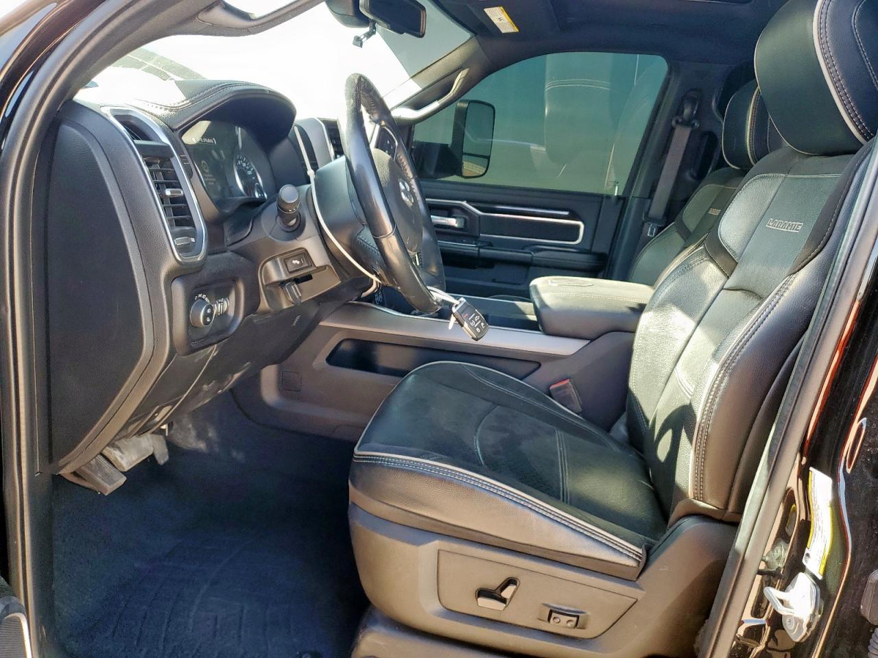 2022 Ram 2500 Laramie VIN: 3C6UR5FL5NG327137 Lot: 65433495