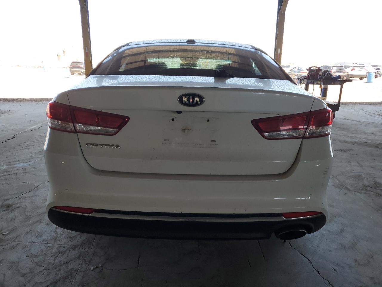 5xxgt4l32hg164010 5XXGT4L32HG164010 2017 Kia Optima Lx