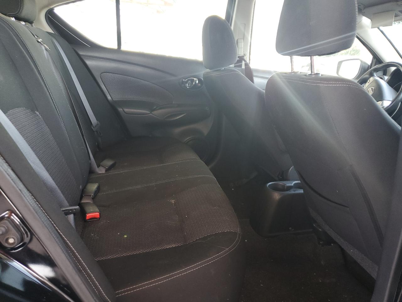 2017 Nissan Versa S VIN: 3N1CN7AP2HL863452 Lot: 62479005