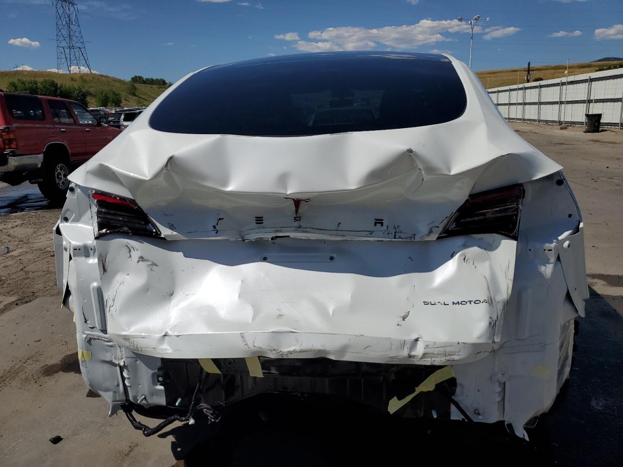 2021 Tesla Model Y VIN: 5YJYGDEE6MF075044 Lot: 63861535