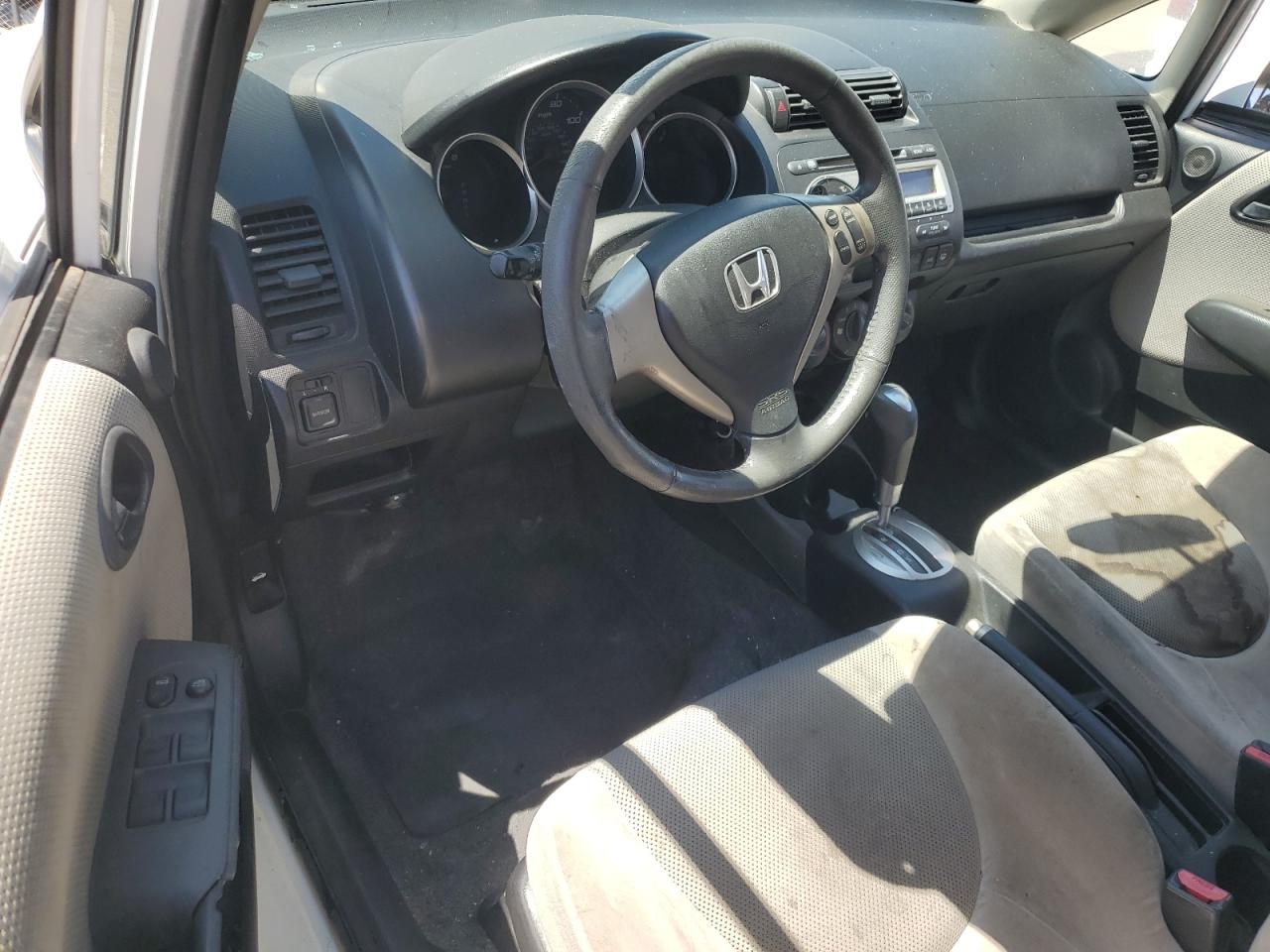 2007 Honda Fit S VIN: JHMGD38687S009877 Lot: 64985315