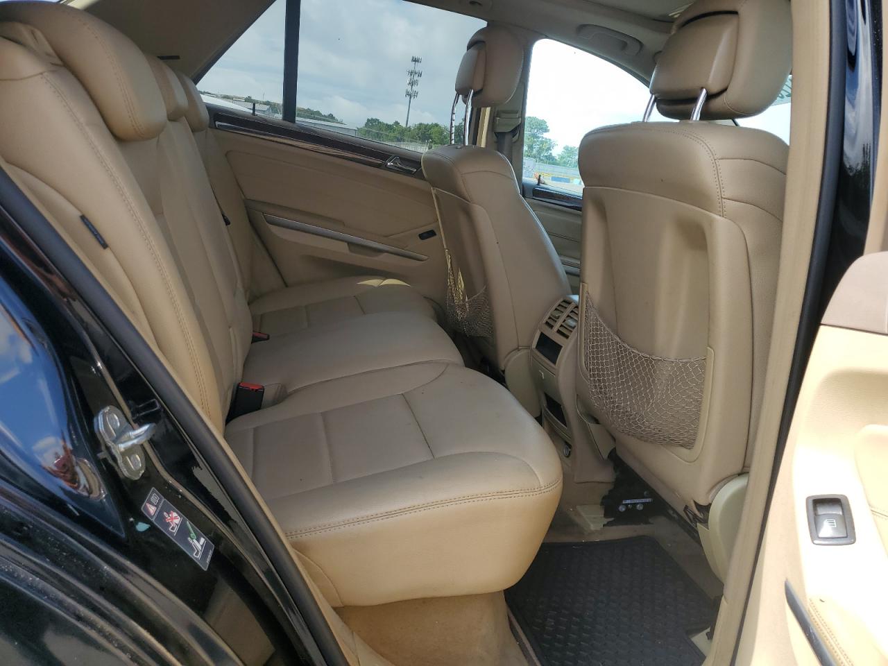 2011 Mercedes-Benz Ml 350 4Matic VIN: 4JGBB8GB2BA670070 Lot: 64720885