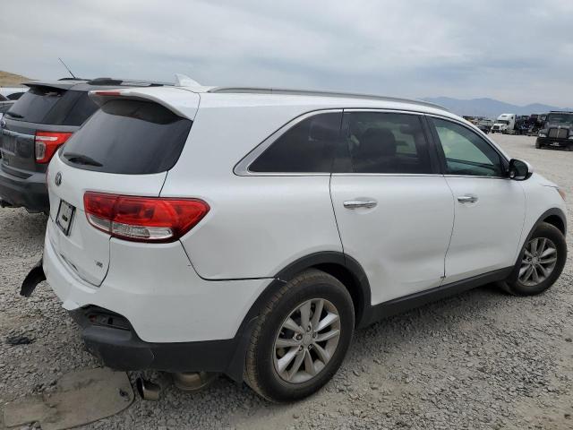  KIA SORENTO 2016 Белы