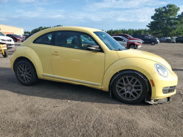  VOLKSWAGEN BEETLE 2012 Żółty