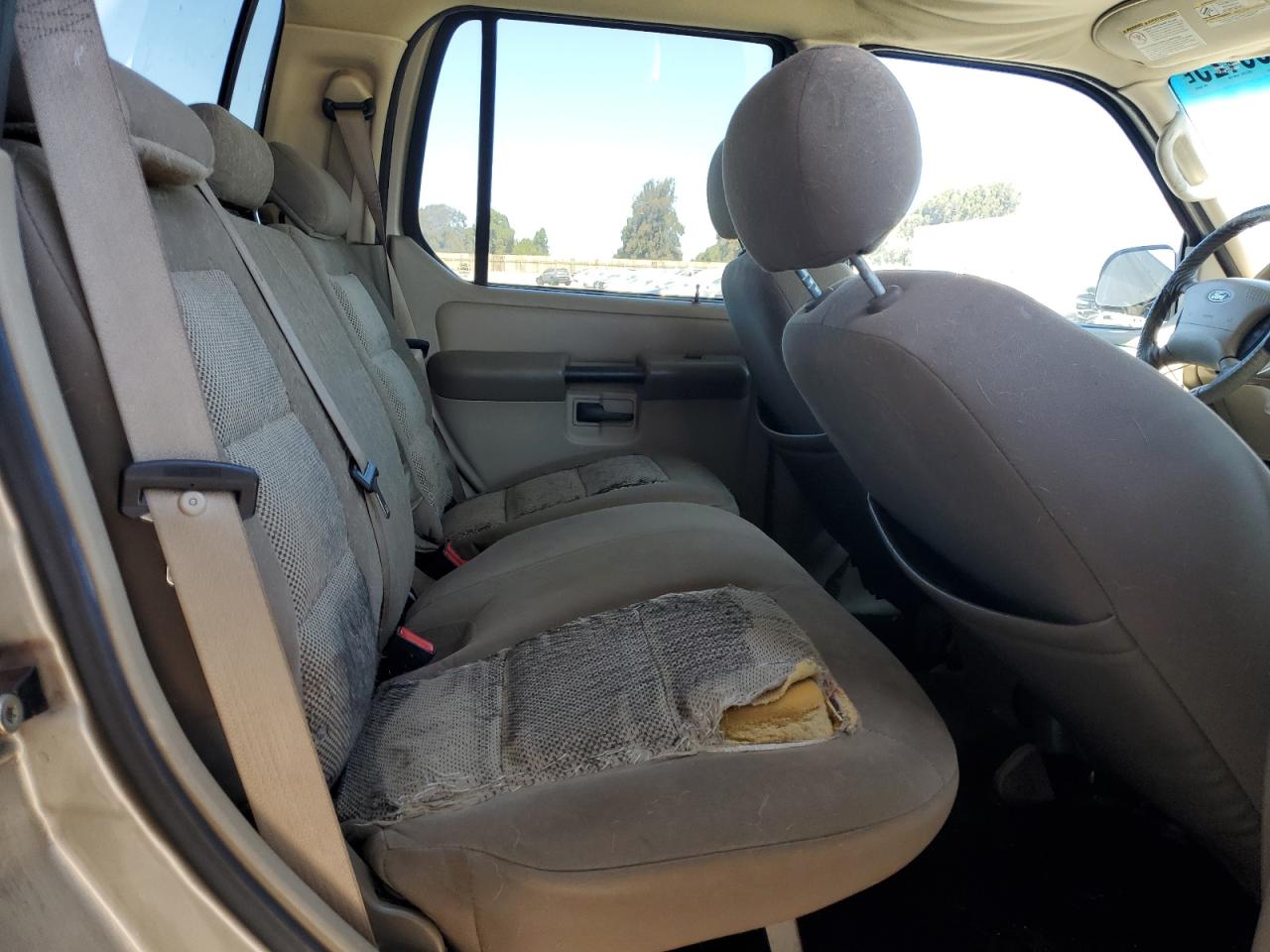 2004 Ford Explorer Sport Trac VIN: 1FMZU67K14UB52529 Lot: 64686125