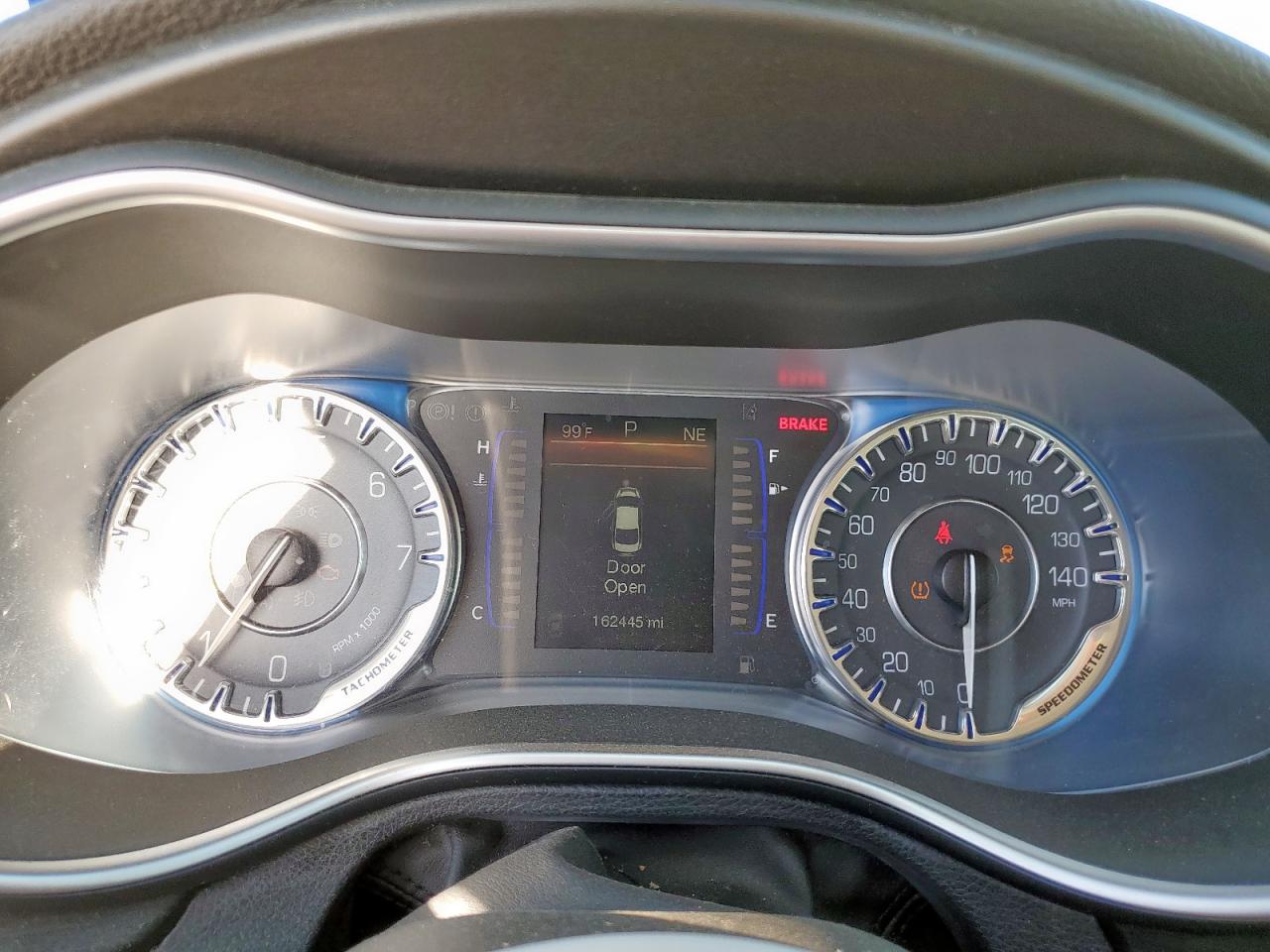 2015 Chrysler 200 Limited VIN: 1C3CCCAB6FN526493 Lot: 67209425