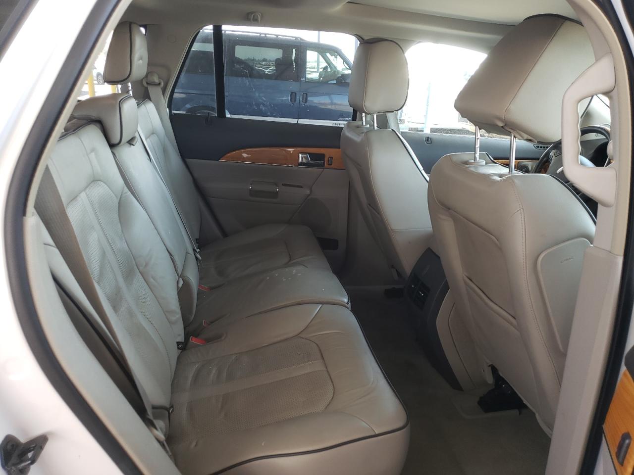2014 Lincoln Mkx VIN: 2LMDJ6JK9EBL18626 Lot: 64808145
