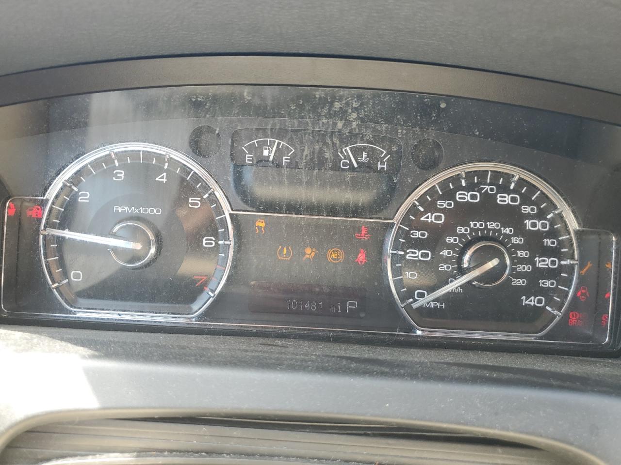 1LNHM93R29G624047 2009 Lincoln Mks