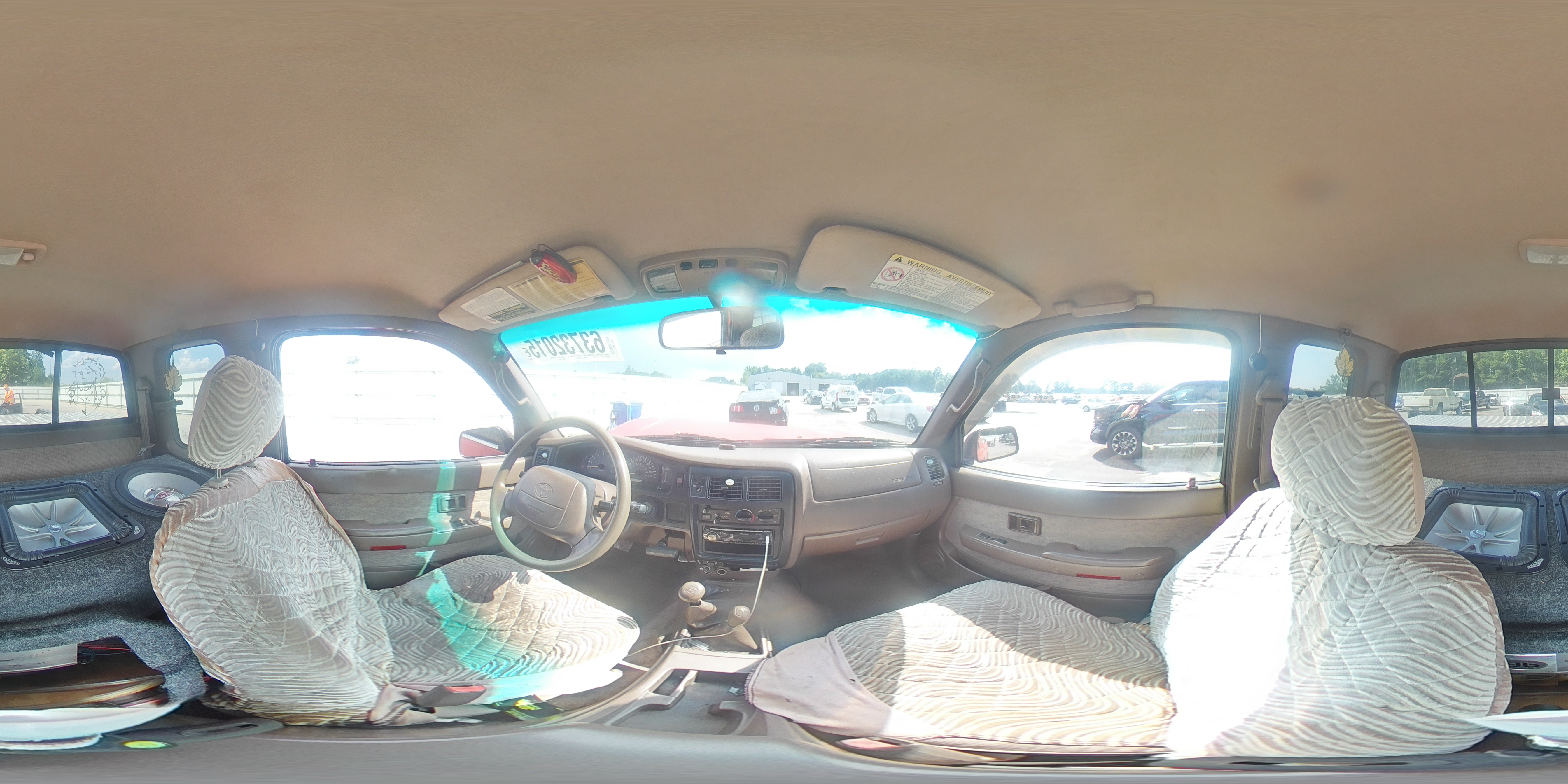 1999 Toyota Tacoma Xtracab VIN: 4TAWN72N9XZ470879 Lot: 63732015