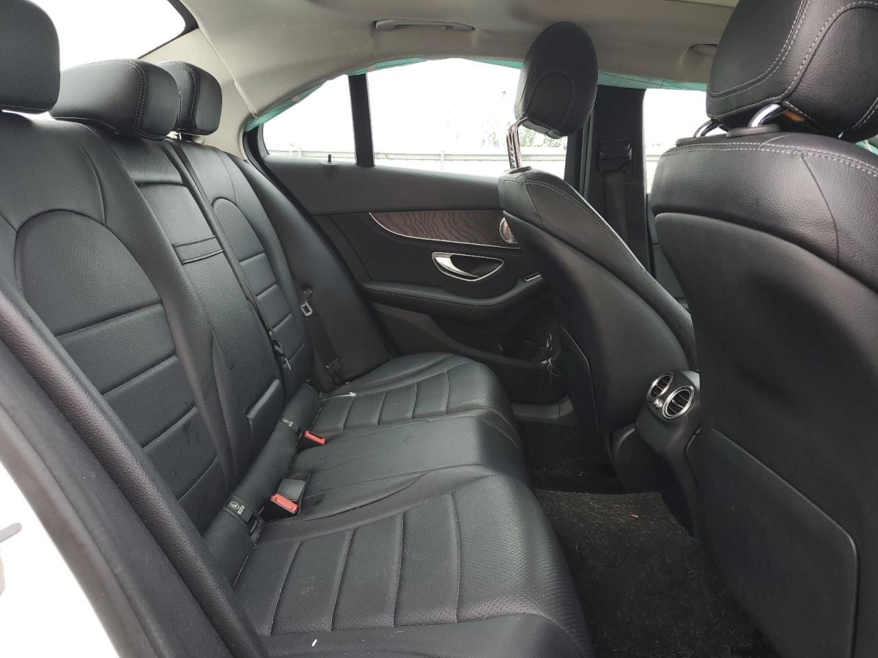 2015 Mercedes-Benz C 300 4Matic VIN: 55SWF4KB6FU063224 Lot: 65090755