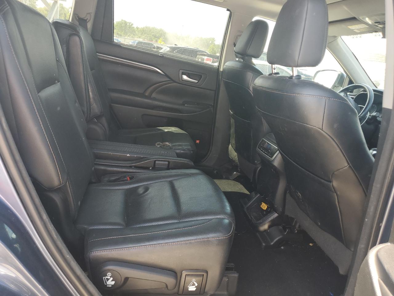 2016 Toyota Highlander Limited VIN: 5TDDKRFH7GS247701 Lot: 63768365