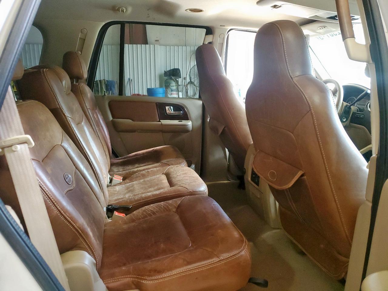 2005 Ford Expedition Eddie Bauer VIN: 1FMFU17565LA69511 Lot: 63250175