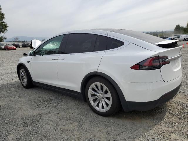  TESLA MODEL X 2021 Biały