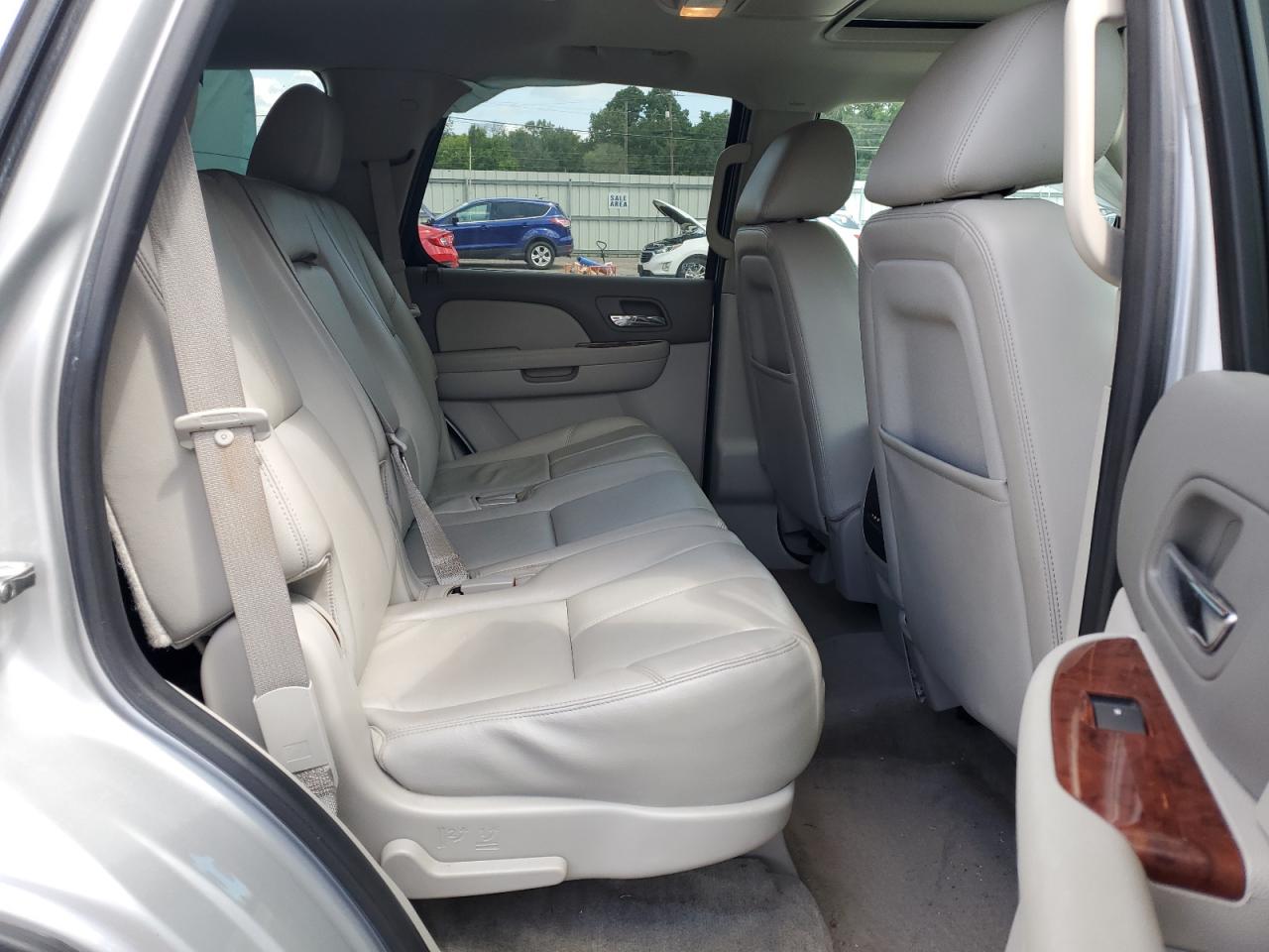 2013 Chevrolet Tahoe C1500 Lt VIN: 1GNSCBE04DR161173 Lot: 65208745