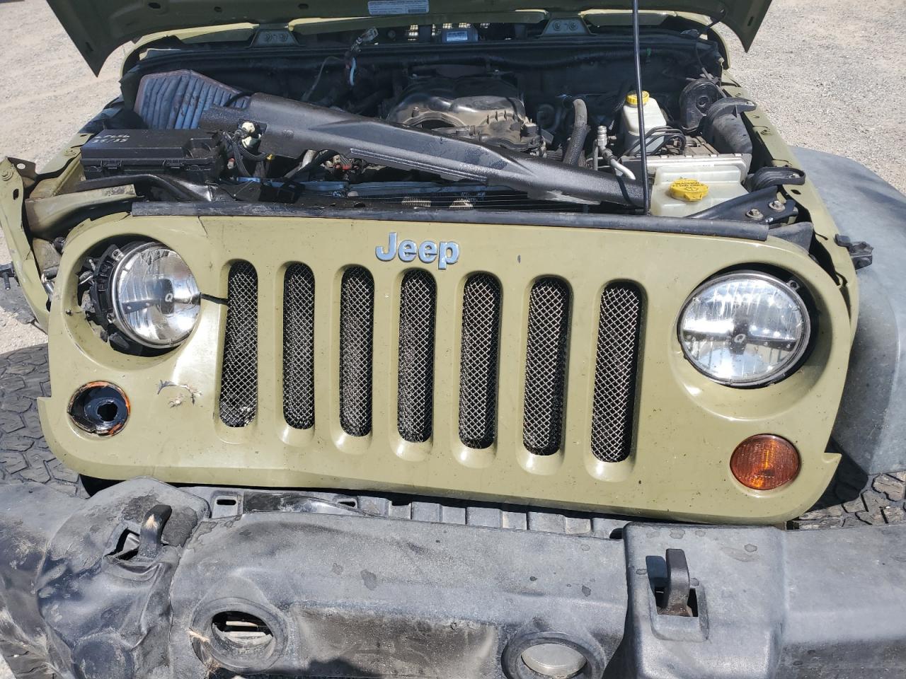 2013 Jeep Wrangler Sport VIN: 1C4AJWAG9DL647971 Lot: 66535115