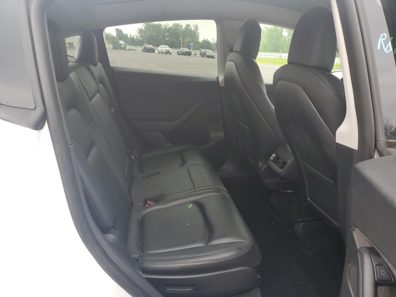 2022 Tesla Model Y VIN: 7SAYGAEE8NF567495 Lot: 62352115