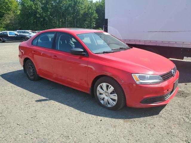 Sedans VOLKSWAGEN JETTA 2012 Czerwony