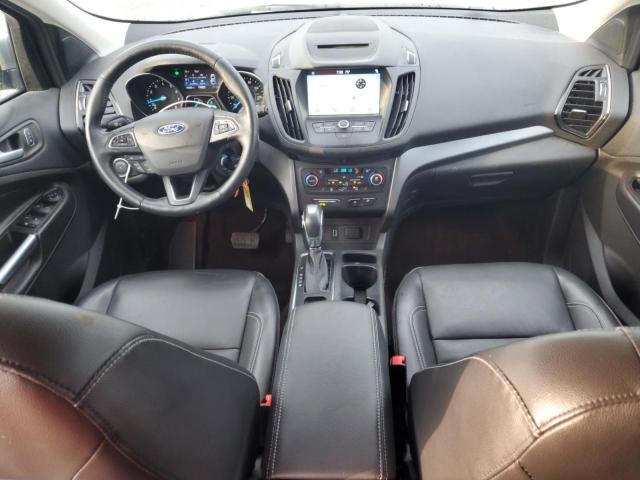  FORD ESCAPE 2018 Srebrny