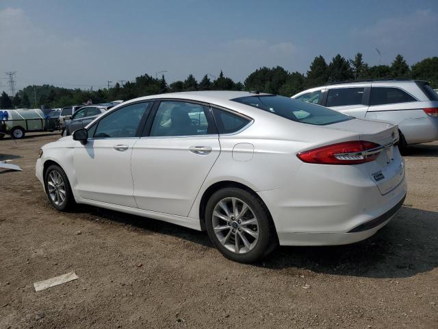  FORD FUSION 2017 Белы