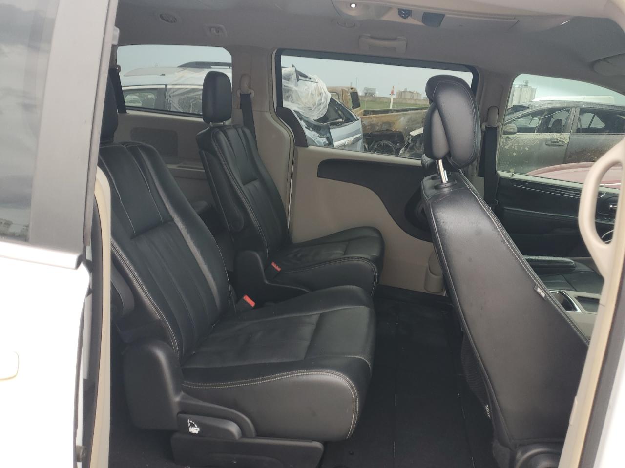 2c4rc1bg7er169041 2C4RC1BG7ER169041 2014 Chrysler Town & Country Touring