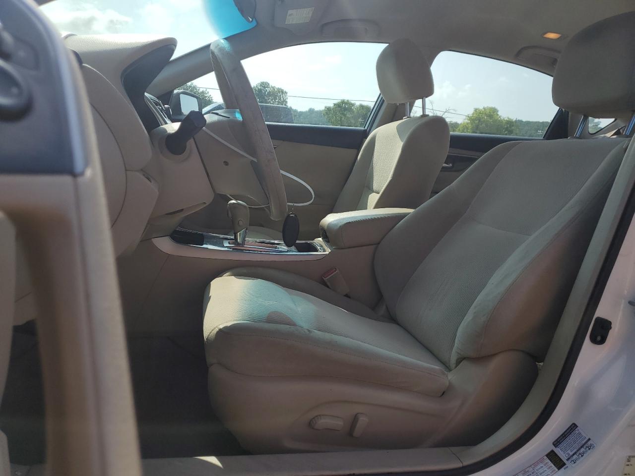 1n4al3apxec126581 1N4AL3APXEC126581 2014 Nissan Altima 2.5