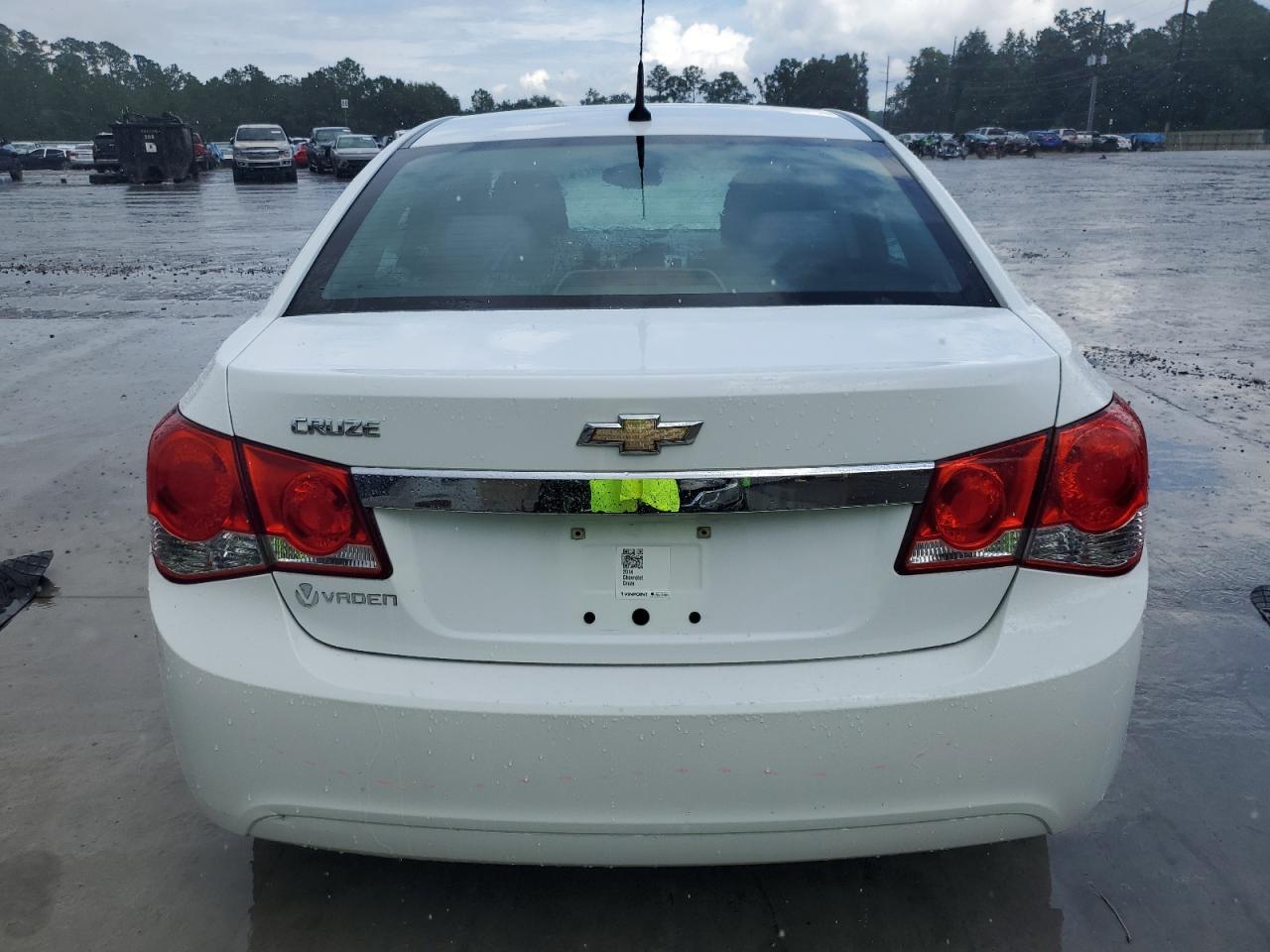 1g1pa5sh9e7370477 1G1PA5SH9E7370477 2014 Chevrolet Cruze Ls