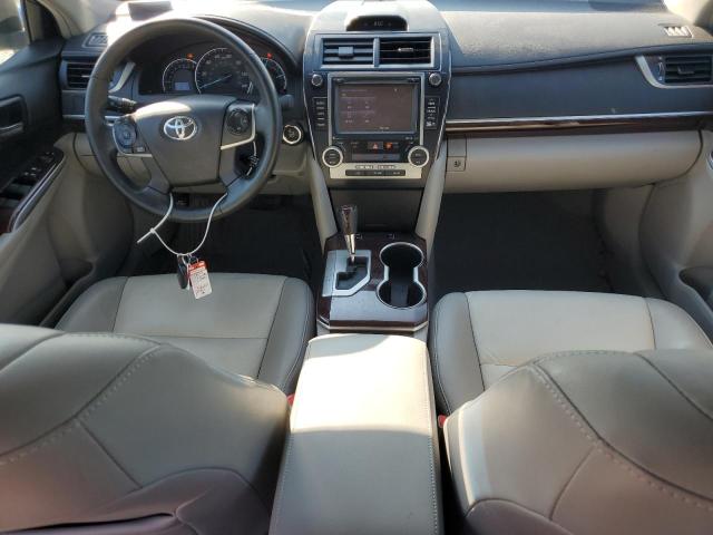  TOYOTA CAMRY 2014 Srebrny