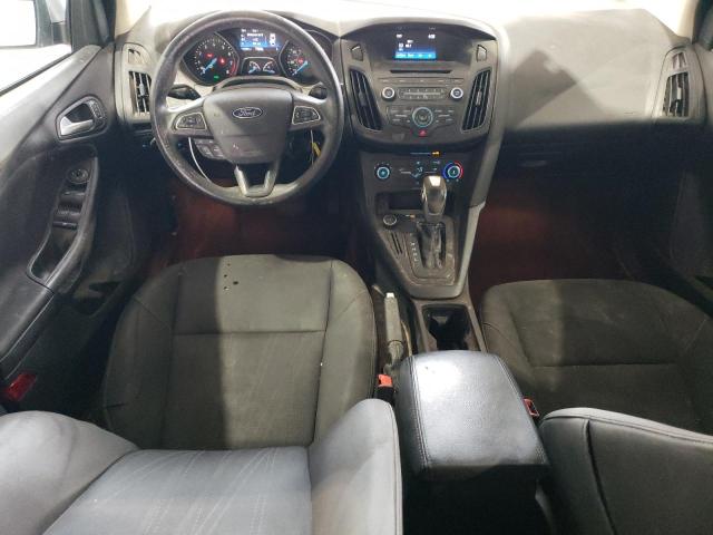  FORD FOCUS 2015 Серебристый