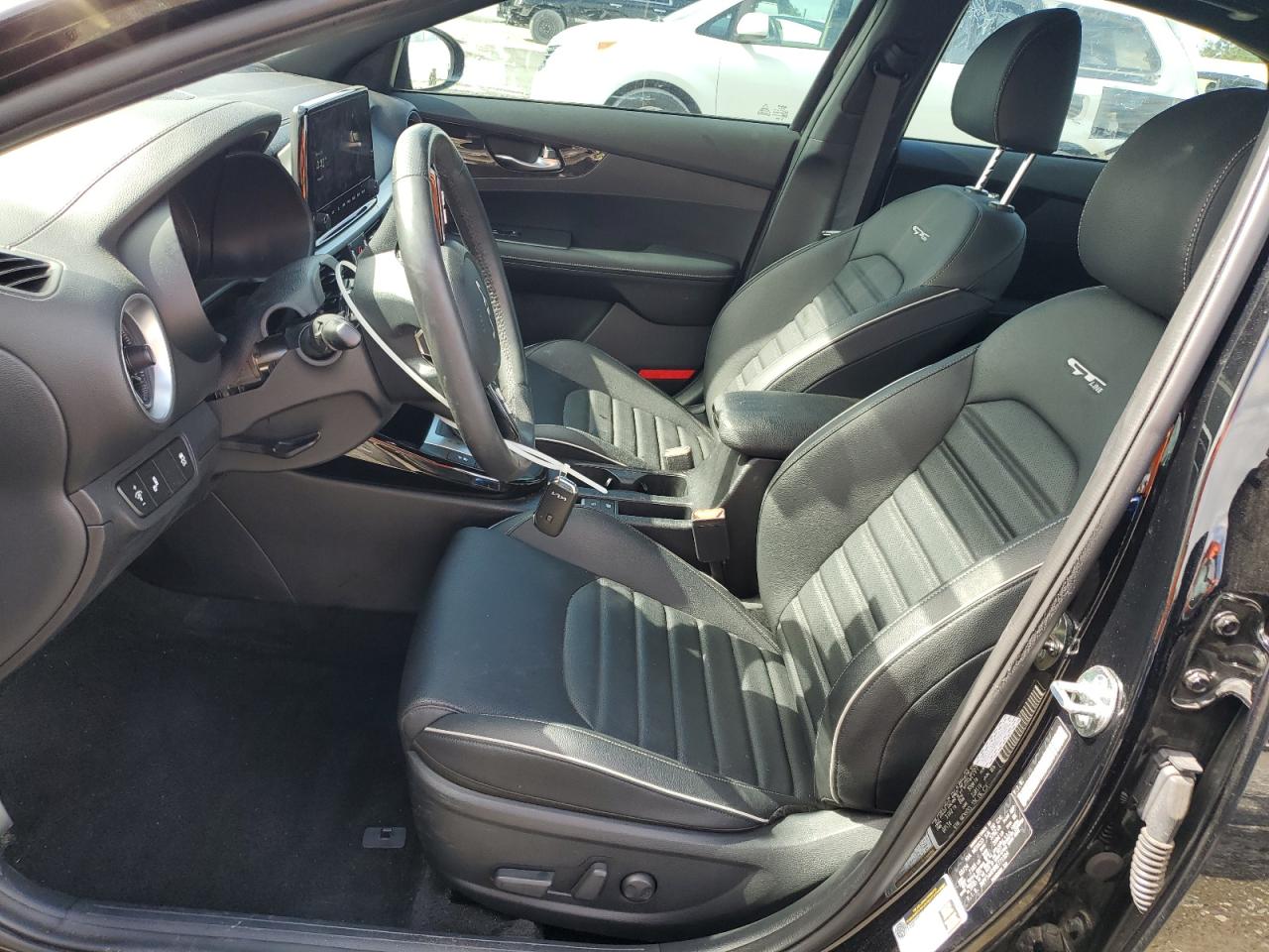 2024 Kia Forte Gt Line VIN: 3KPF54AD9RE771324 Lot: 65197085