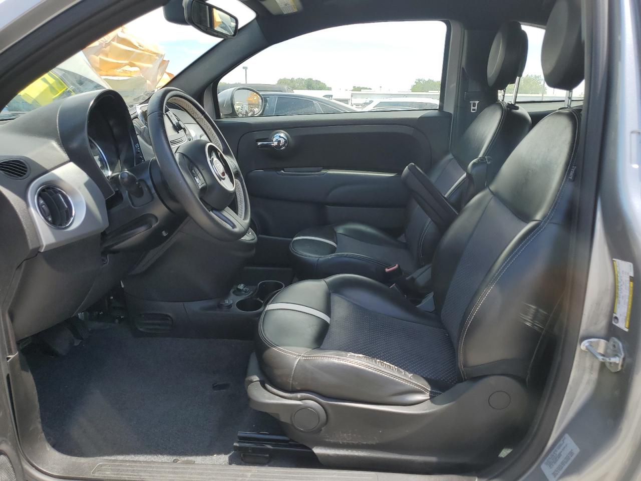 2017 Fiat 500 Electric VIN: 3C3CFFGEXHT547831 Lot: 63671345