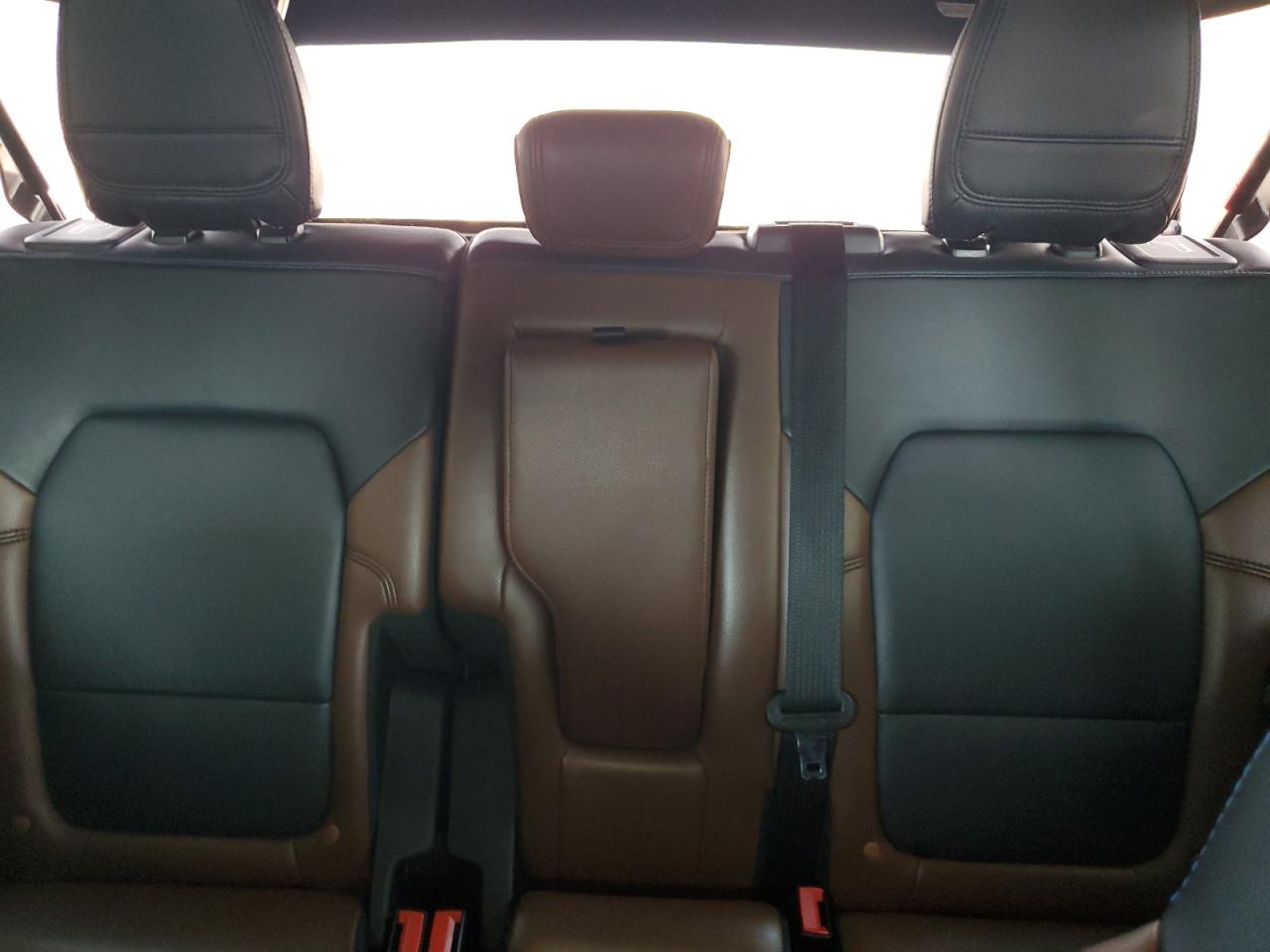 2021 Ford Bronco Base VIN: 1FMDE5BH9MLA63584 Lot: 64352265