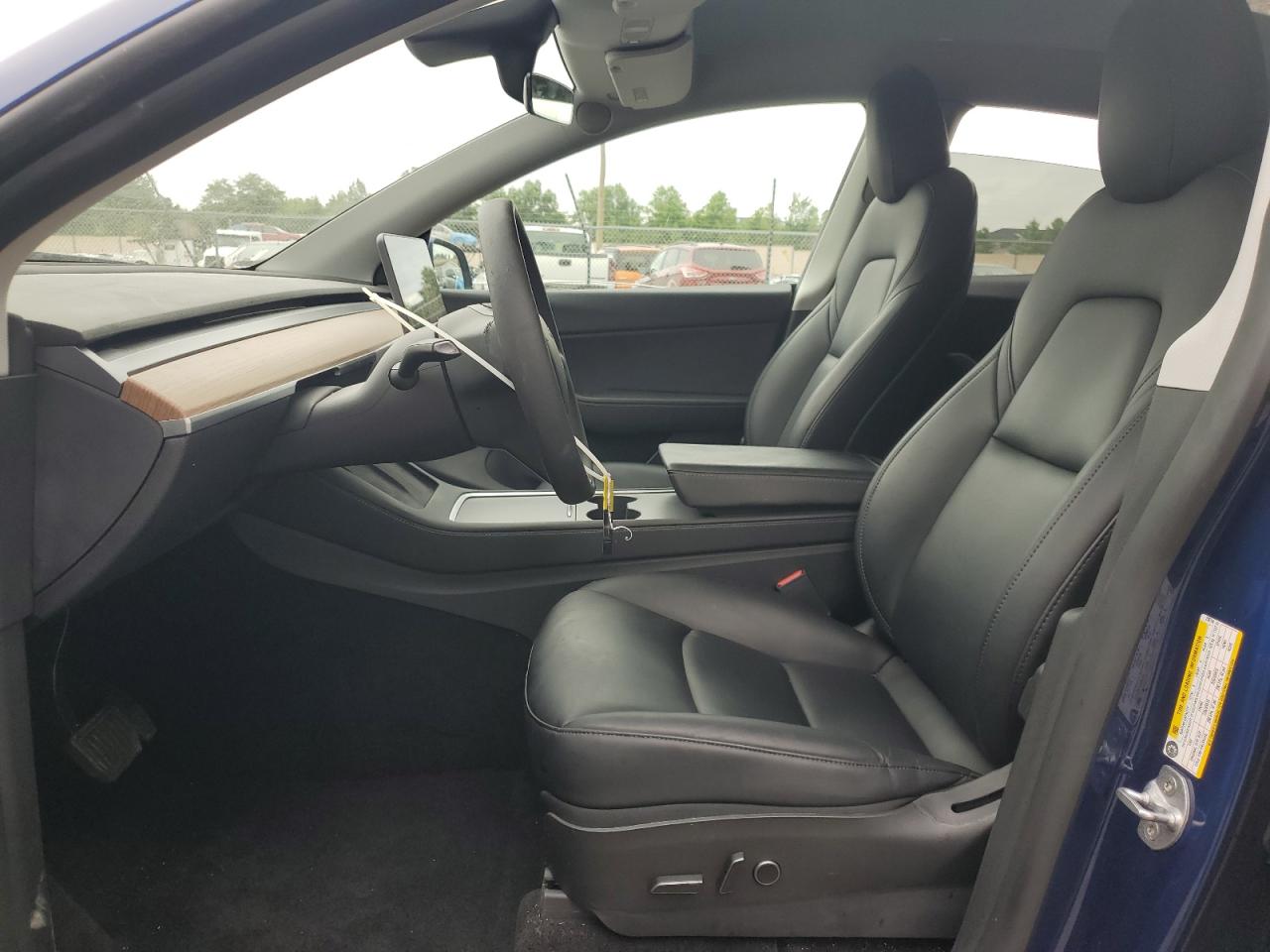 2021 Tesla Model Y VIN: 5YJYGDEE0MF239744 Lot: 64479375