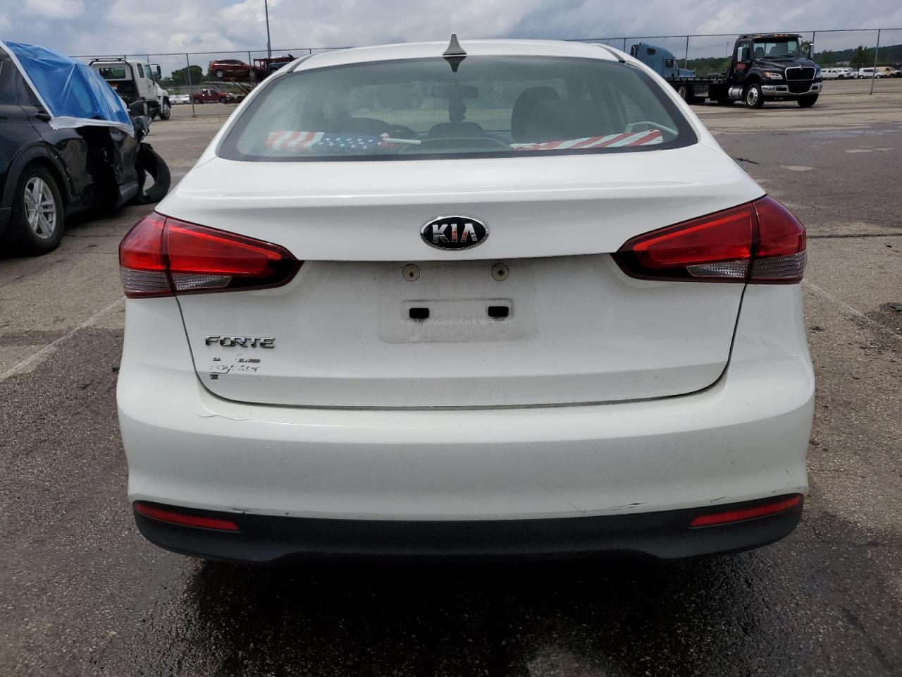 2017 Kia Forte Lx VIN: 3KPFK4A7XHE160249 Lot: 64880985