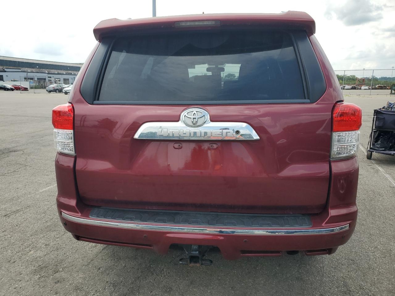 2011 Toyota 4Runner Sr5 VIN: JTEBU5JR2B5038077 Lot: 63818185