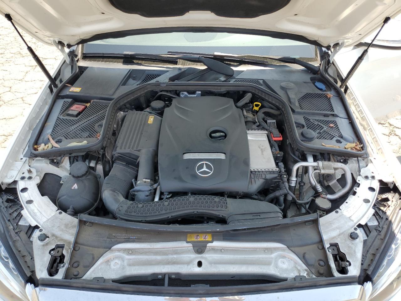 2015 Mercedes-Benz C 300 VIN: 55SWF4JB7FU046577 Lot: 64330935
