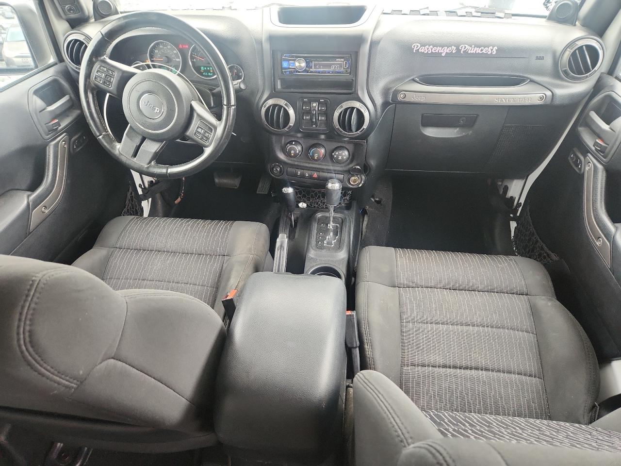 2012 Jeep Wrangler Unlimited Sport VIN: 1C4HJWDG1CL135016 Lot: 65216515
