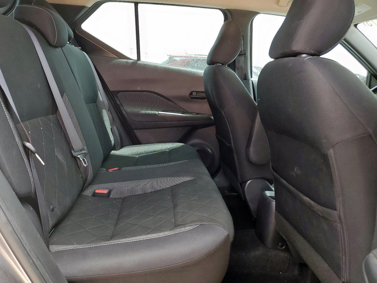 3n1cp5cuxkl527430 3N1CP5CUXKL527430 2019 Nissan Kicks S
