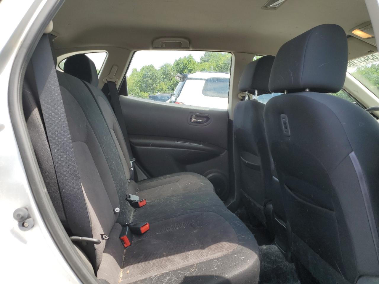 2011 Nissan Rogue S VIN: JN8AS5MV6BW268718 Lot: 63437165