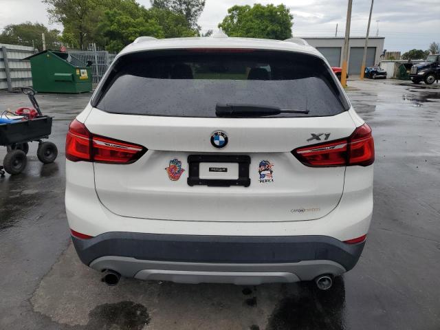 Parquets BMW X1 2016 White