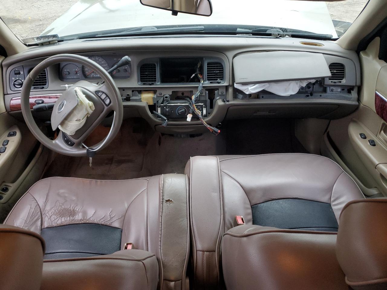 2002 Mercury Grand Marquis Gs VIN: 2MEFM74W52X606287 Lot: 63586435