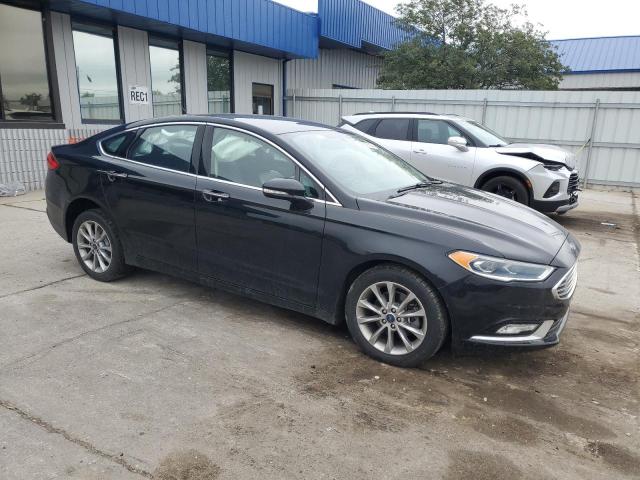  FORD FUSION 2017 Czarny