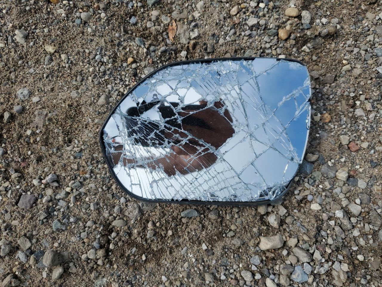 2024 Kia Seltos Sx VIN: KNDETCA77R7487504 Lot: 63810235