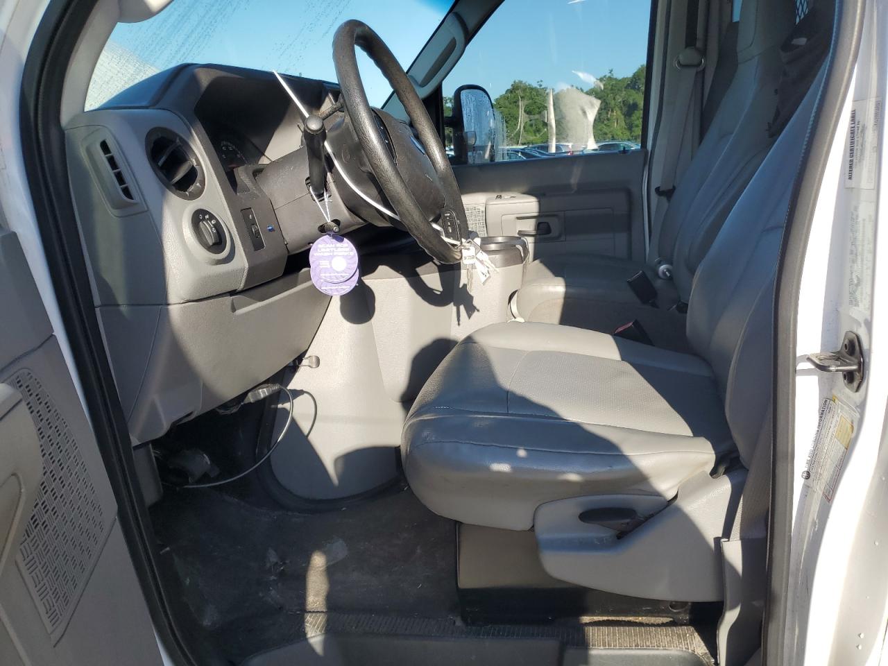 2011 Ford Econoline E250 Van VIN: 1FTNS2ELXBDB33553 Lot: 63758385