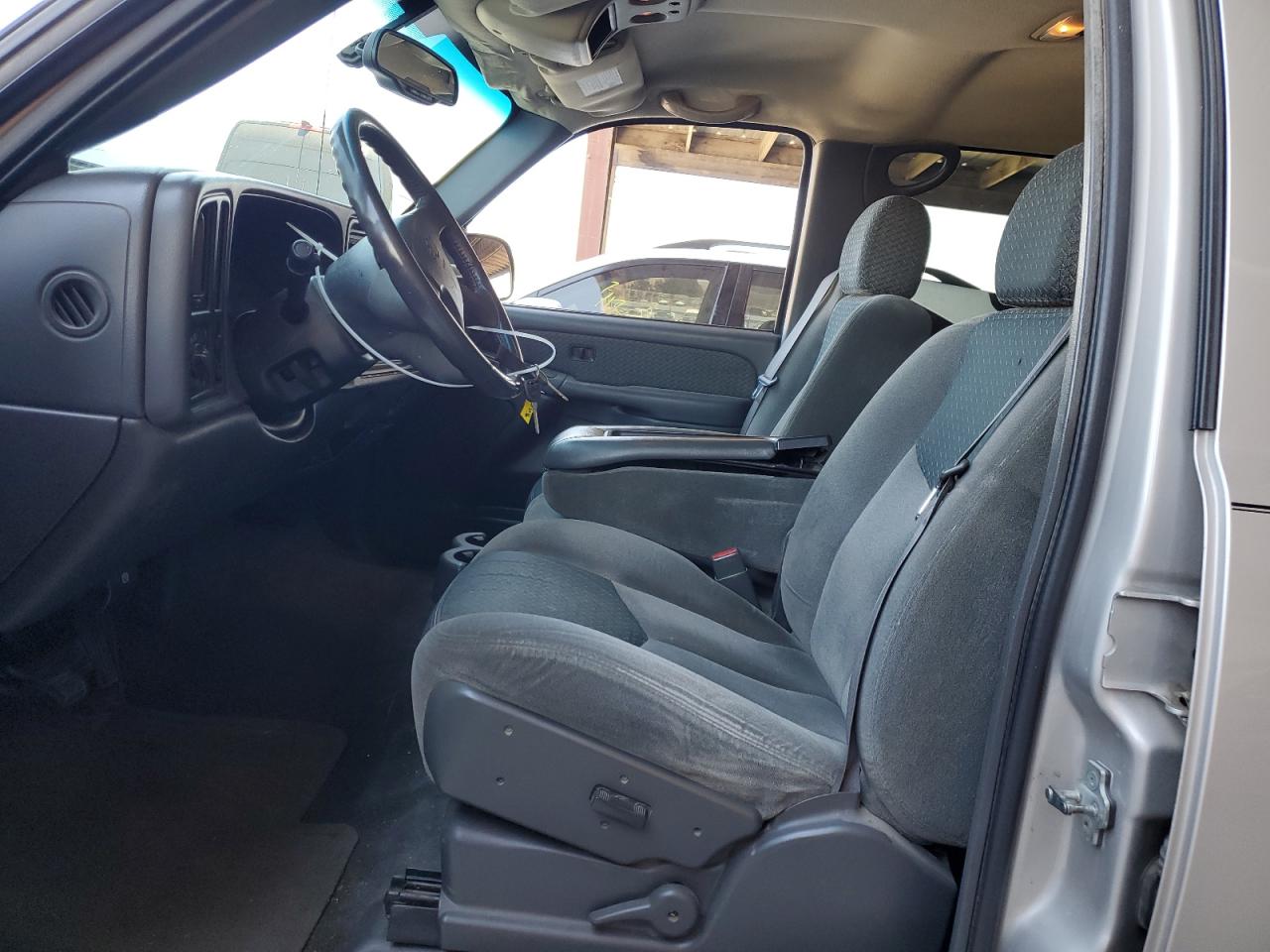 2004 Chevrolet Avalanche C1500 VIN: 3GNEC12T04G210939 Lot: 65438305