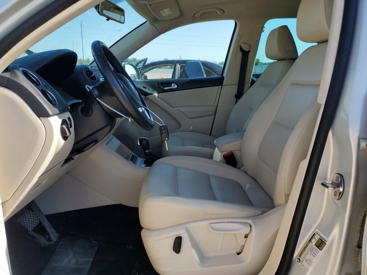 2013 Volkswagen Tiguan S VIN: WVGBV7AX7DW527403 Lot: 62944135