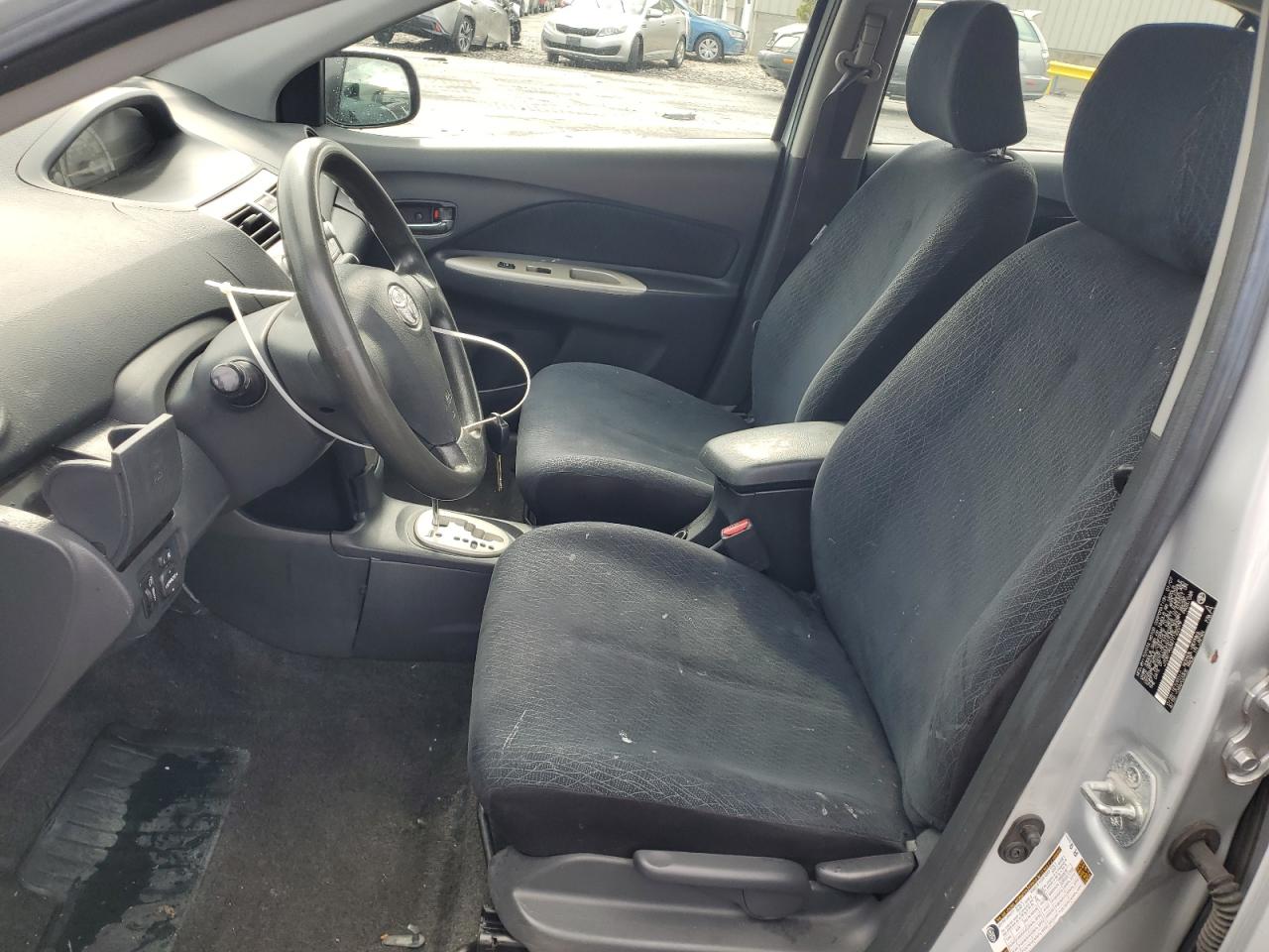 2007 Toyota Yaris VIN: JTDBT903471122279 Lot: 63436175