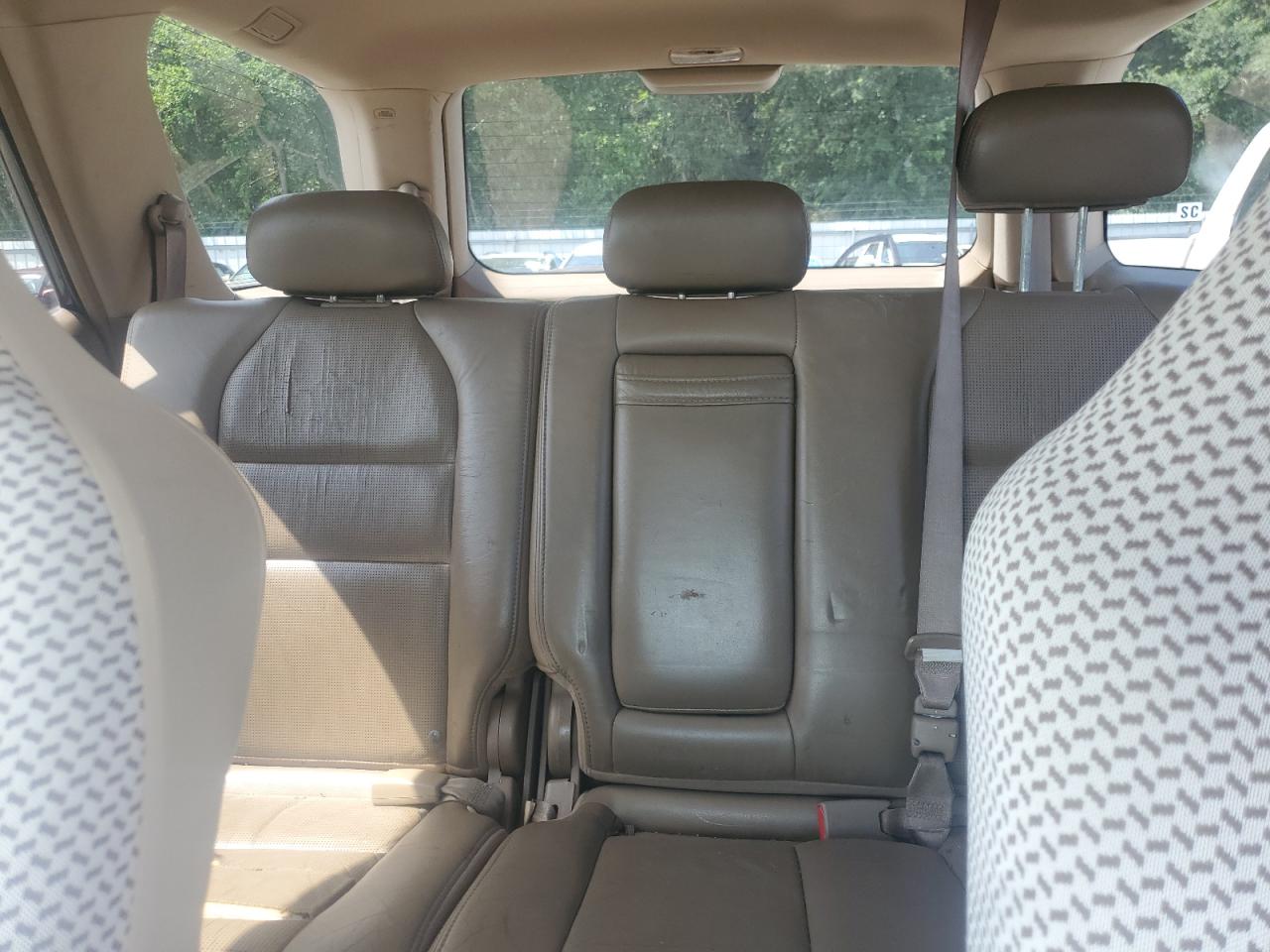 2005 Acura Mdx VIN: 2HNYD18235H500864 Lot: 65114075