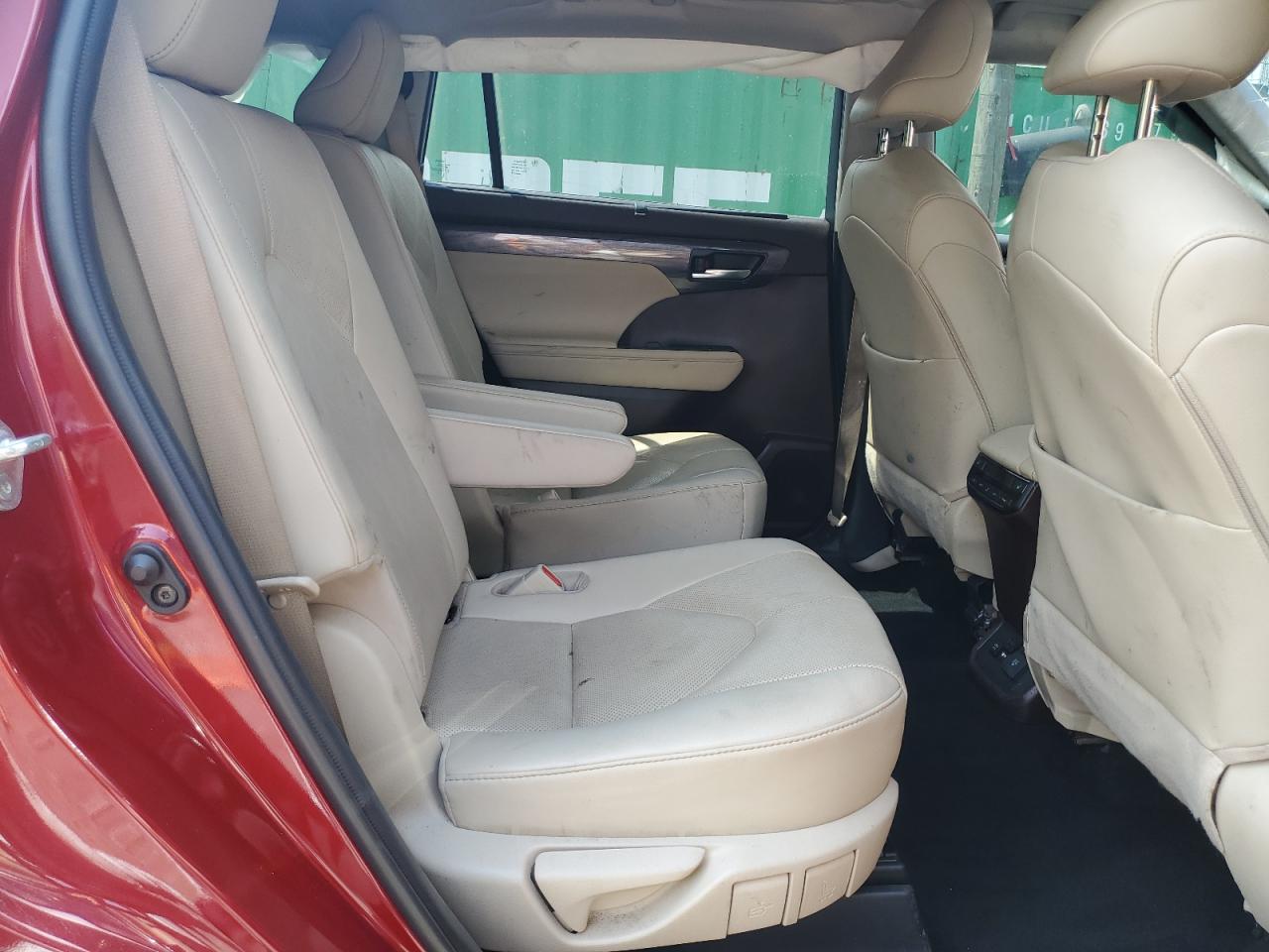 2020 Toyota Highlander Platinum VIN: 5TDFZRBHXLS037596 Lot: 62366805