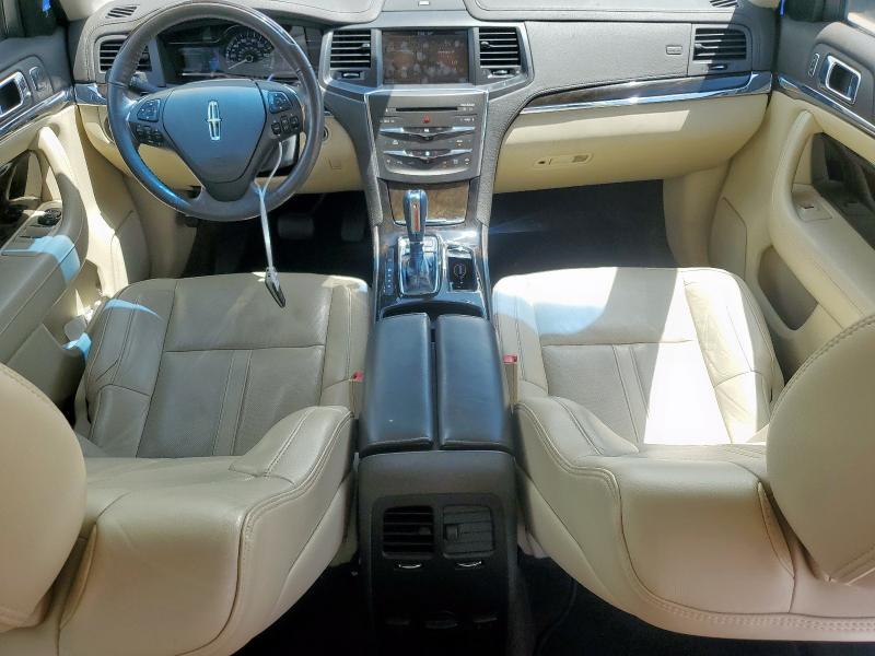 Sedans LINCOLN MKS 2013 Biały