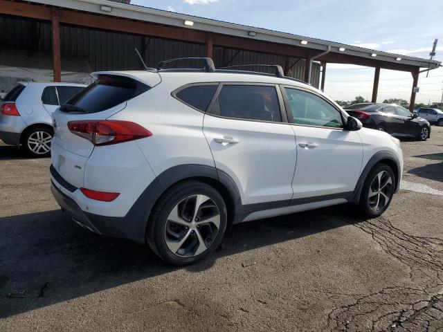 Parquets HYUNDAI TUCSON 2017 Biały